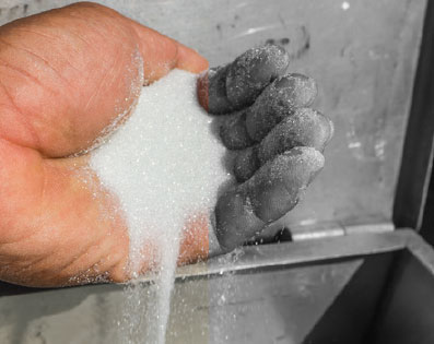 powder in hand